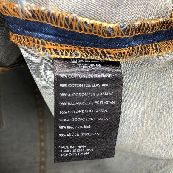 NWT BDG Denim Jeans Mini Skirt Sz 4 Frayed Belted - Picture 9 of 14